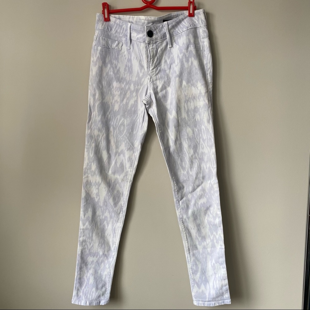 patterned white lavender high waisted skinny